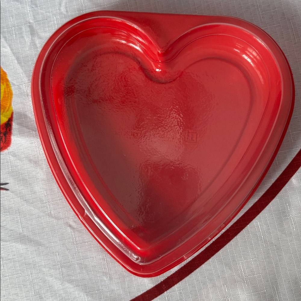 Assorted Valentines Decorations Like new condition! - Picture 4 of 9